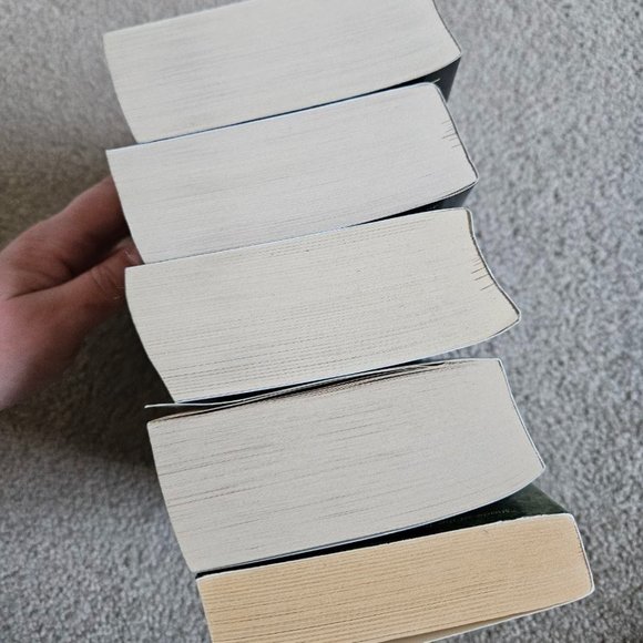 5 Books Bundle - Mass Market Paperback - Terry Goodkind & Piers‎ Anthony - Picture 6 of 7